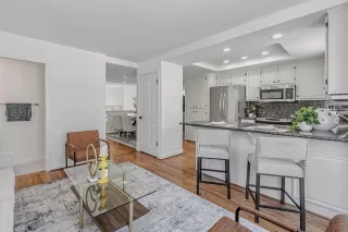 Photo #6: ML82009336 Listing