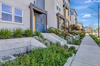 Photo #4: ML82009627 Listing 