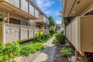 Photo #4: ML82009671 Listing 