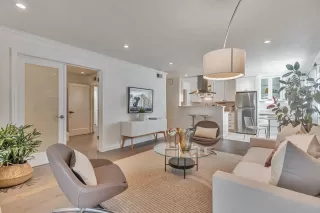 Photo #2: ML82009693 Listing