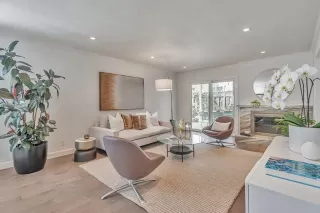 Photo #4: ML82009693 Listing