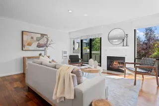 Photo #2: ML82009742 Listing 