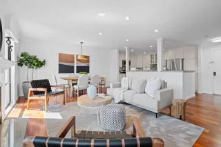 Photo #3: ML82009742 Listing 