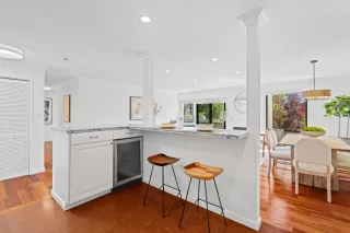 Photo #6: ML82009742 Listing 