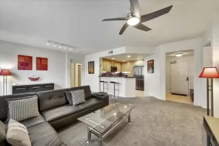 Photo #5: ML82009756 Listing 