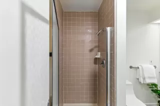 Photo #6: ML82009781 Listing 