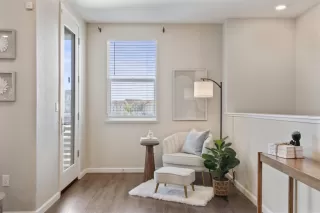 Photo #4: ML82009790 Listing