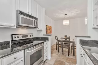 Photo #1: ML82009833 Listing 