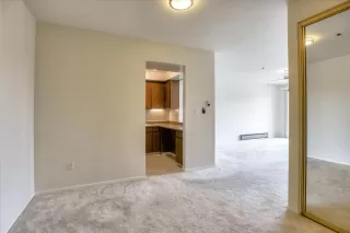 Photo #6: ML82009853 Listing 