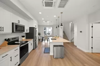 Photo #6: ML82009896 Listing