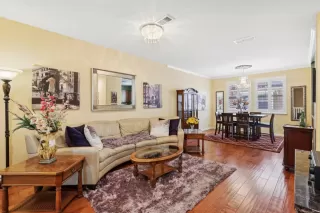 Photo #5: ML82009956 Listing 