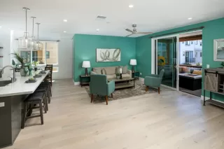 Photo #5: ML82009959 Listing