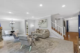 Photo #5: ML82009985 Listing 