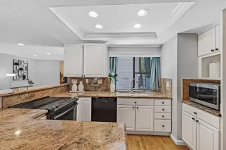 Photo #6: ML82009985 Listing 