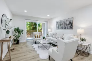 Photo #2: ML82009996 Listing 