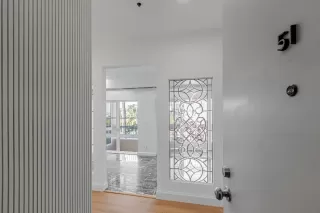 Photo #5: ML82009999 Listing