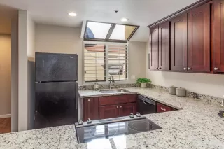 Photo #5: ML82010002 Listing 