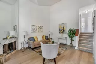 Photo #3: ML82010061 Listing