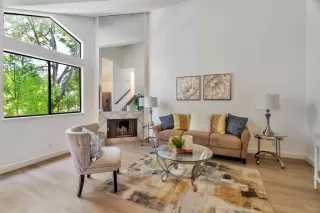 Photo #6: ML82010061 Listing