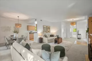 Photo #4: ML82010090 Listing 