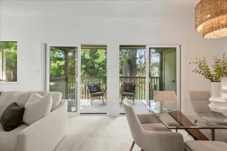 Photo #6: ML82010090 Listing 