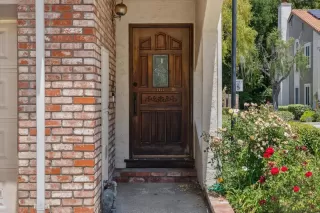 Photo #4: ML82010137 Listing