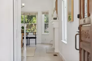 Photo #6: ML82010137 Listing