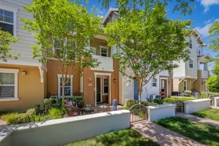 Photo #4: ML82010183 Listing 