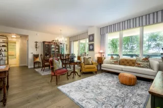 Photo #4: ML82010200 Listing 