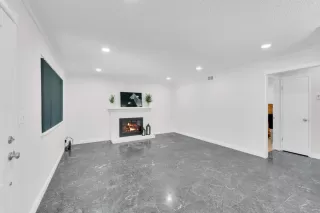 Photo #5: ML82010217 Listing