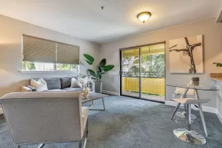 Photo #6: ML82010250 Listing 