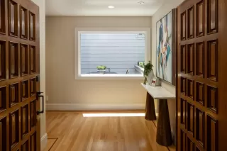 Photo #4: ML82010253 Listing 