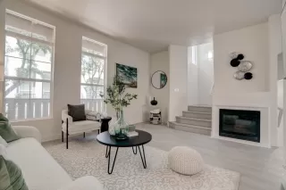 Photo #2: ML82010261 Listing 