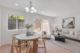 Photo #5: ML82010279 Listing 