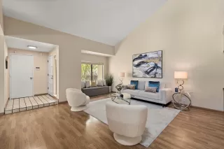 Photo #4: ML82010280 Listing 