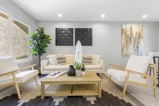 Photo #3: ML82010382 Listing