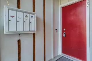 Photo #2: ML82010386 Listing 