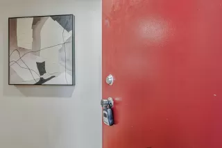 Photo #3: ML82010386 Listing 