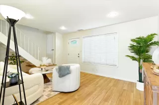 Photo #3: ML82010417 Listing 