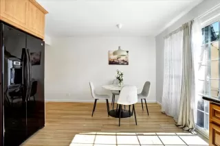 Photo #5: ML82010417 Listing 