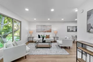 Photo #2: ML82010448 Listing