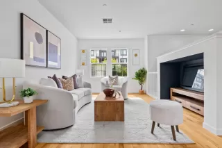 Photo #6: ML82010485 Listing 