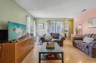 Photo #3: ML82010504 Listing 