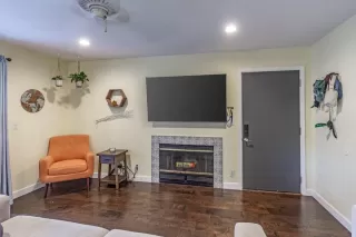 Photo #6: ML82010522 Listing 