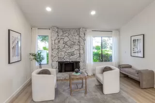 Photo #2: ML82010597 Listing 