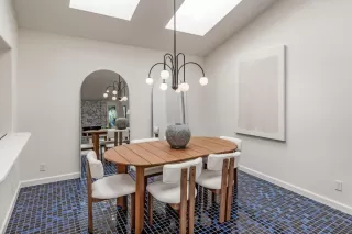 Photo #4: ML82010597 Listing 