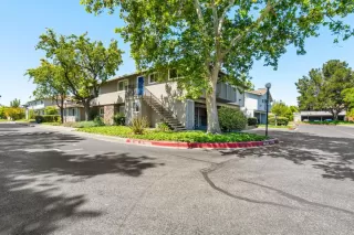 Photo #2: ML82010658 Listing 