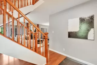 Photo #3: ML82010720 Listing 