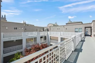 Photo #4: ML82010737 Listing 