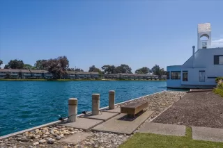 Photo #4: ML82010852 Listing 